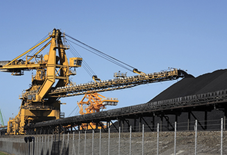 13 tonne luffing cylinder overhaul for Newcastle coal terminal